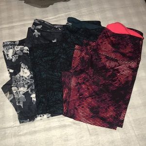 Old Navy Compression Capris Sz Large